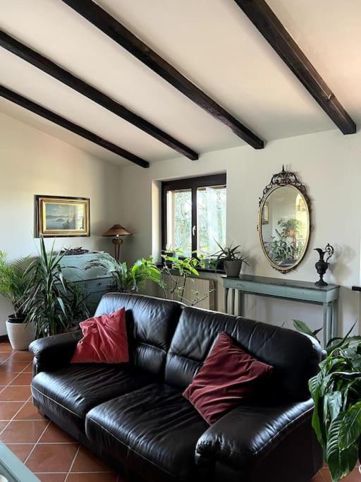 In La Carruba Villa Rivergaro